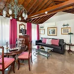 Apartamentos en pleno centro, Aljibe Rodrigo del Campo 2B